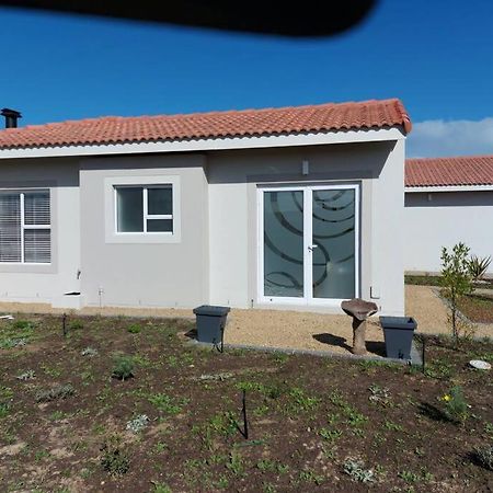 One Bedroom Unit With Kitchenette In Langebaan Country Estate - Solar Power Zewnętrze zdjęcie